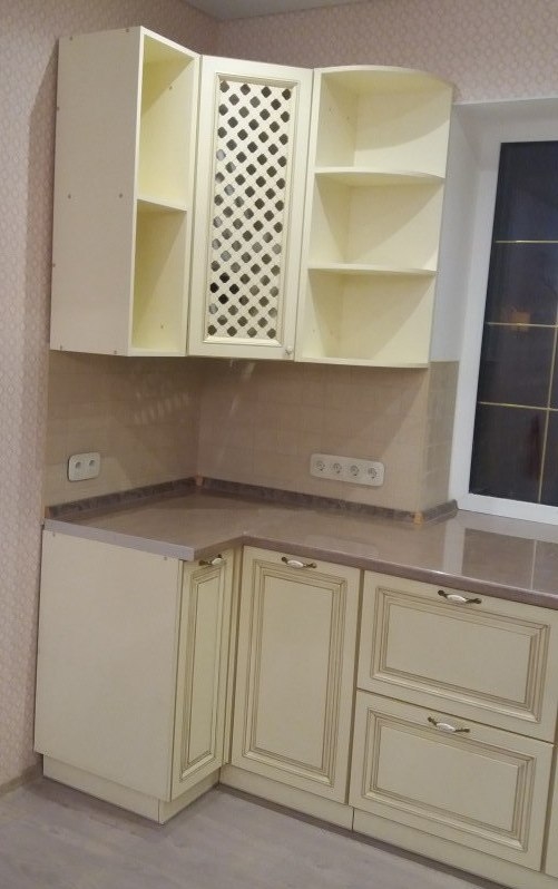 Белый кухонный гарнитур-Кухня МДФ в ПВХ «Модель 69»-фото3