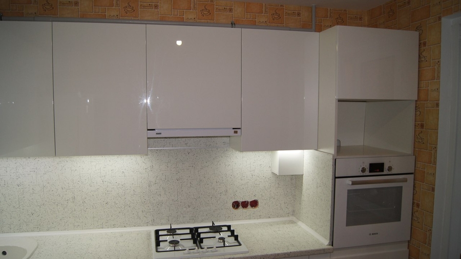 Белый кухонный гарнитур-Кухня МДФ в эмали «Модель 286»-фото3