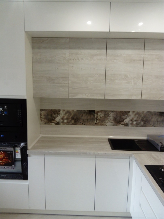 Белый кухонный гарнитур-Кухня МДФ в эмали «Модель 429»-фото2